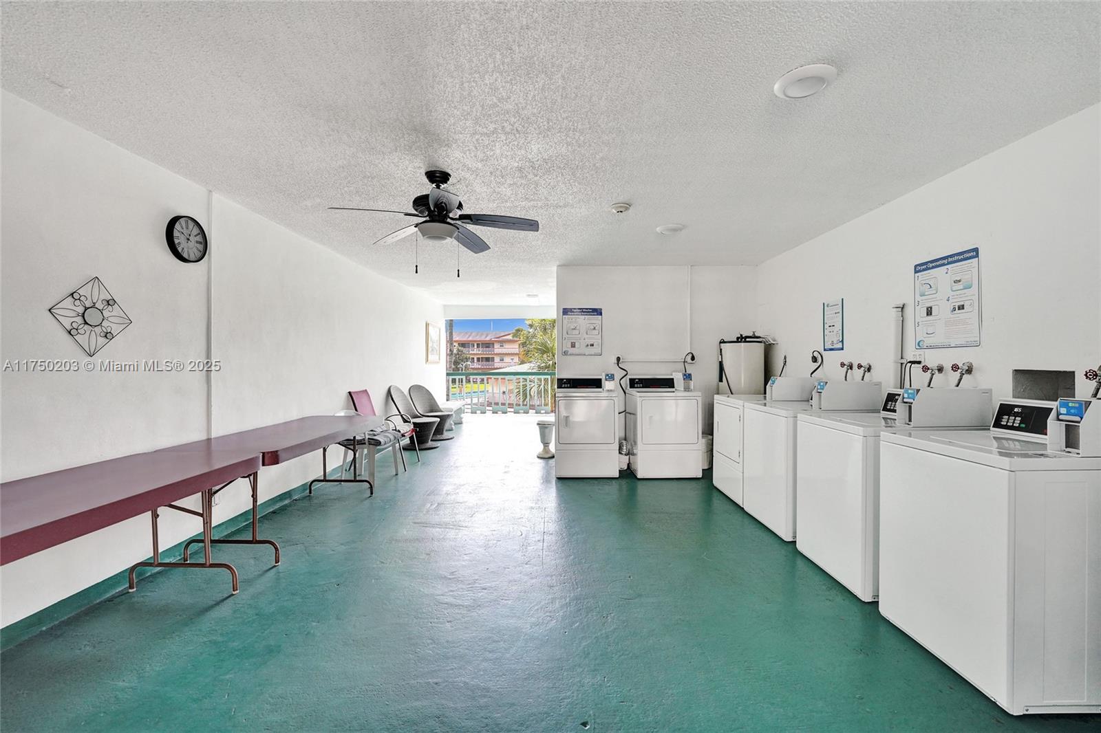 BEVERLY HILLS CONDO - Residential