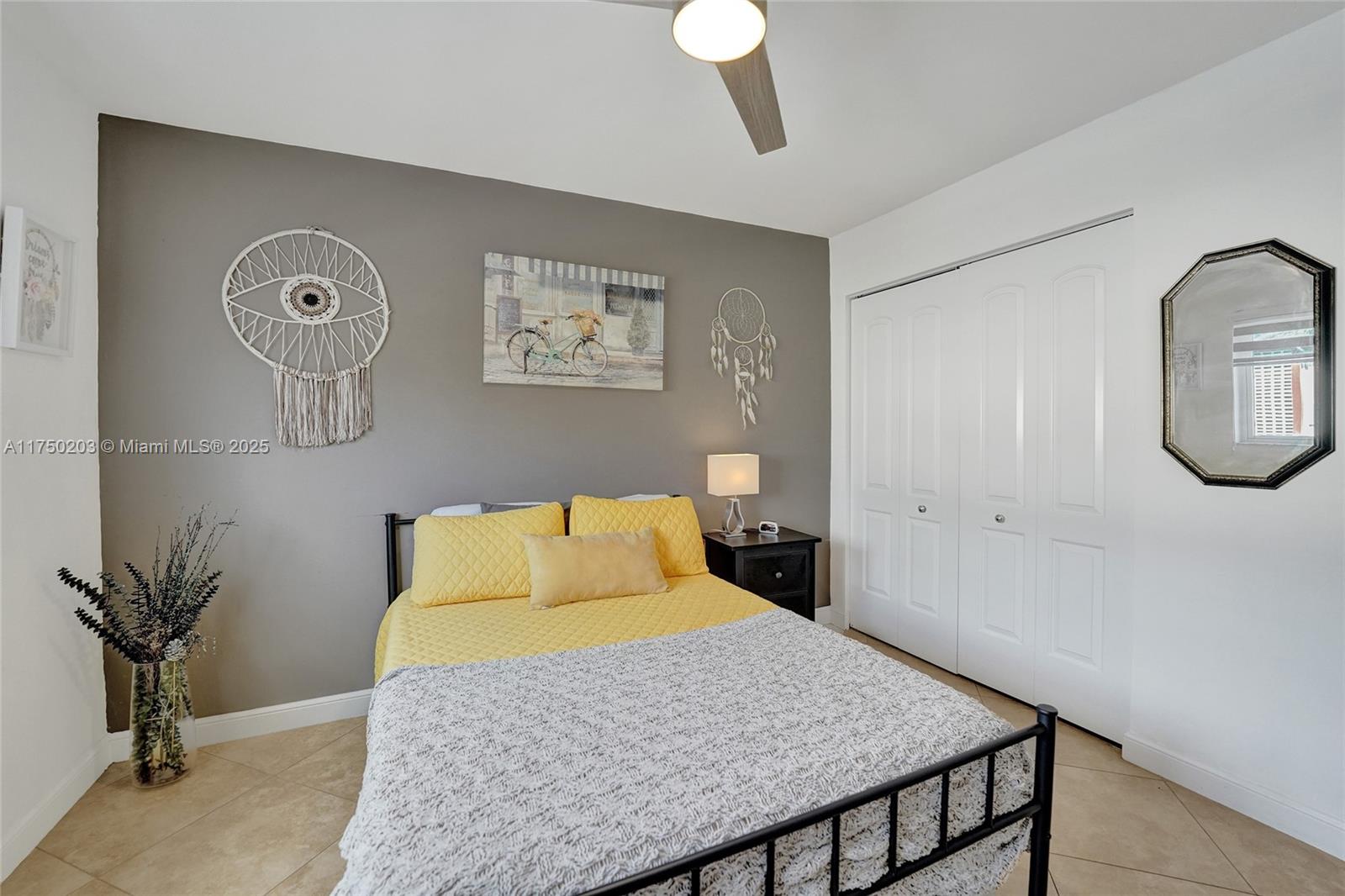 BEVERLY HILLS CONDO - Residential