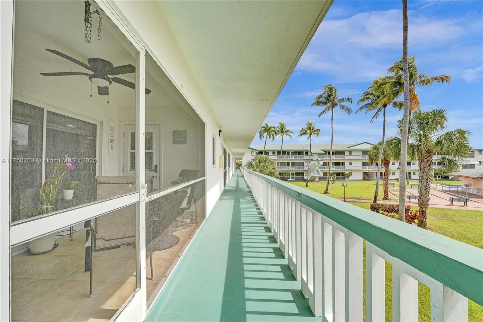 BEVERLY HILLS CONDO - Residential