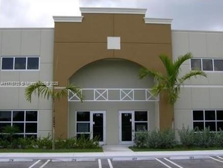 +/-2,520 SF street level warehouse. Rear loading area. Includes: +/- 450 Sf of office plus +/-450 SF of AC'd concrete mezzanine on top of the office.