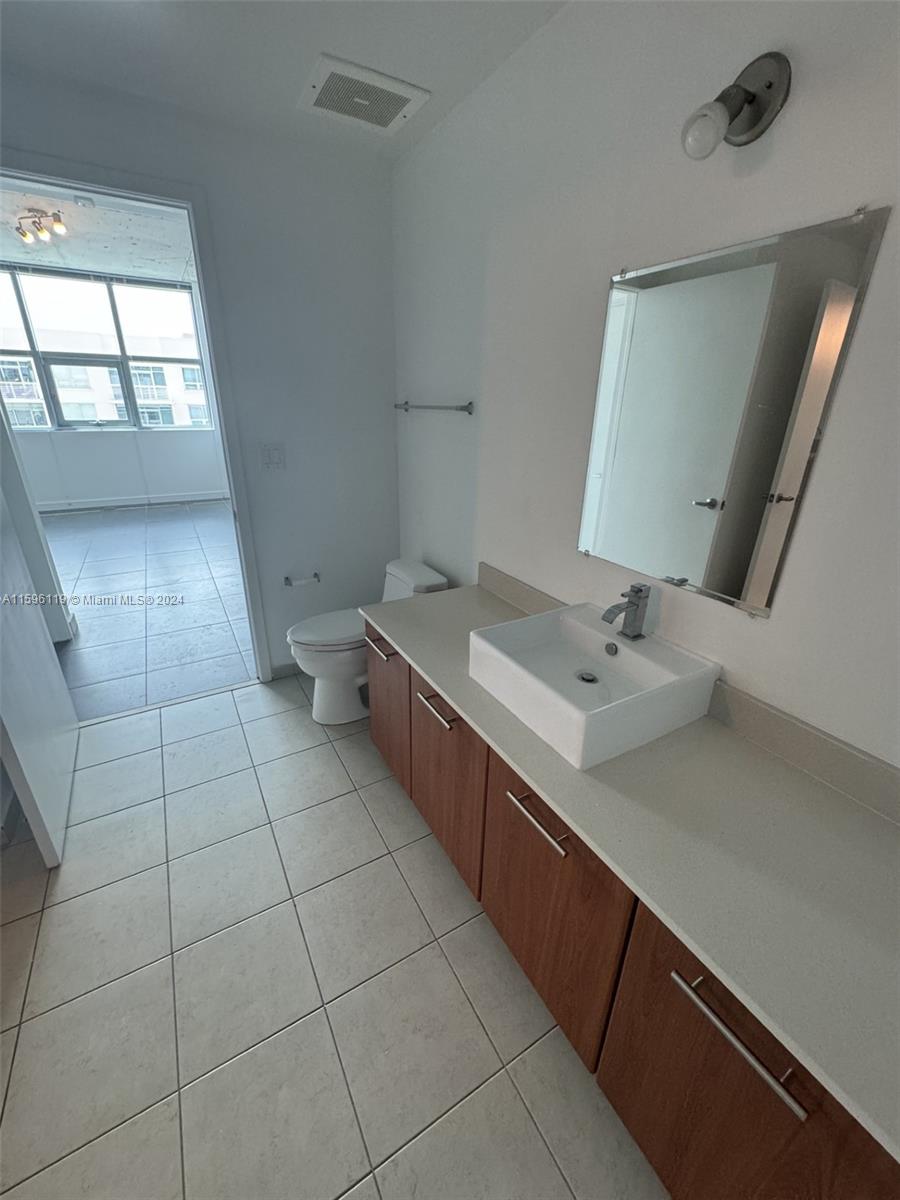 3301 NE 1st Ave H1001