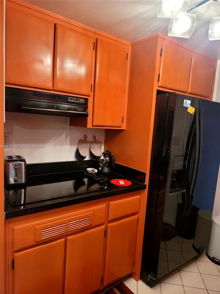 SEVENTEEN FIFTY LAS OLAS - Residential Lease