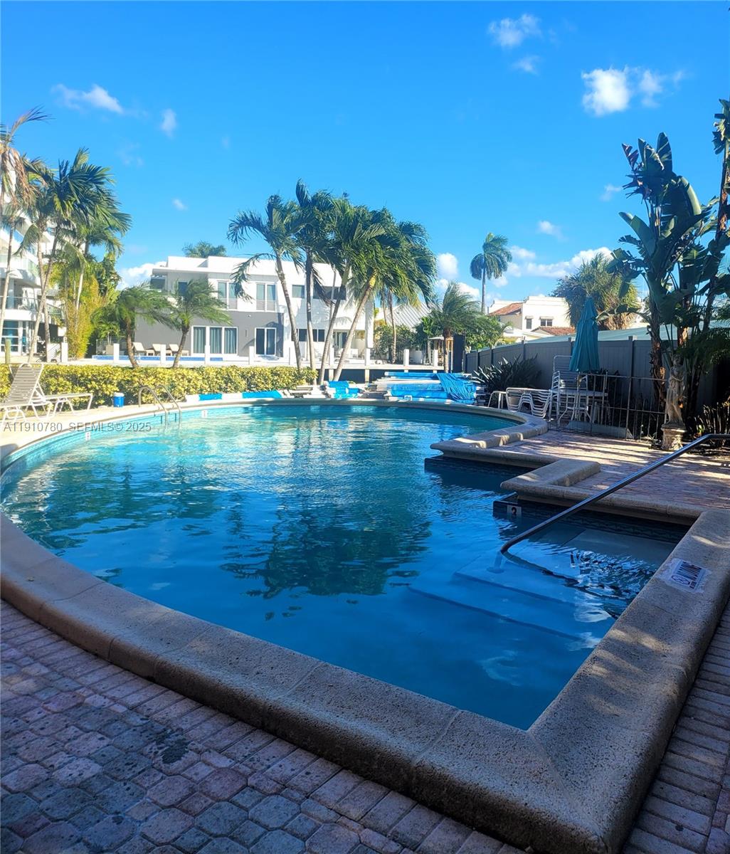 SEVENTEEN FIFTY LAS OLAS - Residential Lease