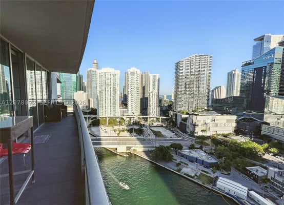 92 SW 3RD ST APT 2602, MIAMI, FL 33130 - Image eabda1ce8dcb16b0c37dcba39a8e57d7/2987521860