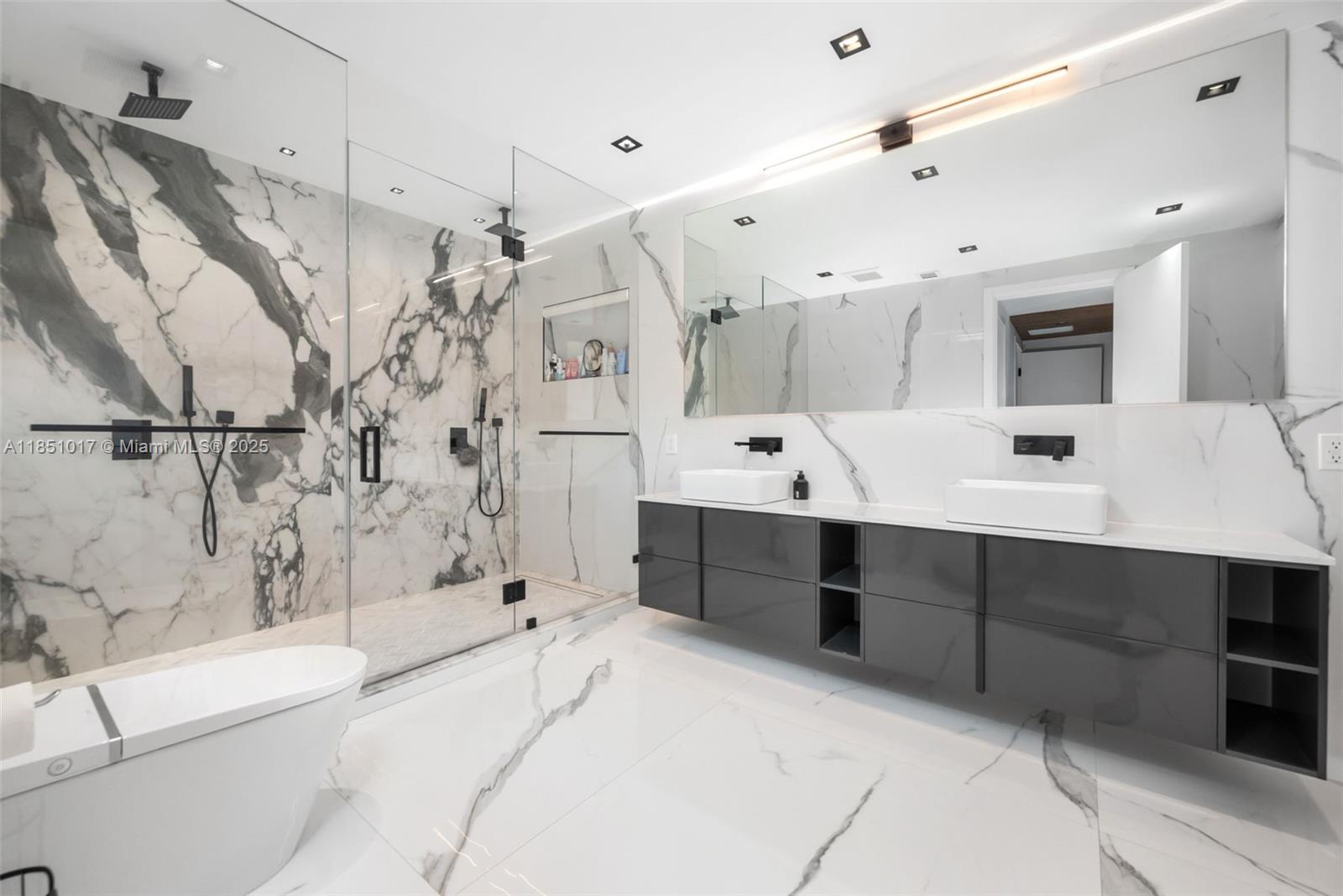 GOLDEN ISLES SEC - Residential