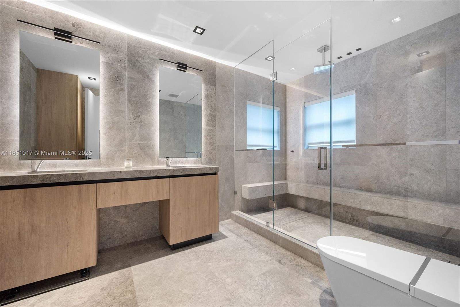 GOLDEN ISLES SEC - Residential