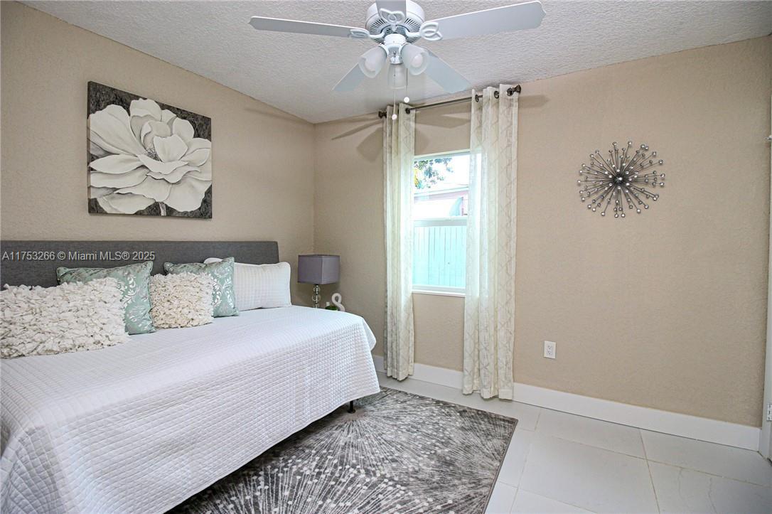 FOREST RIDGE PARK - Residential Lease