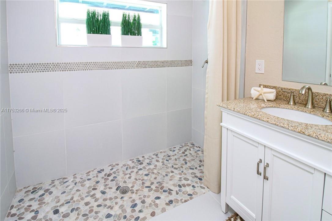 FOREST RIDGE PARK - Residential Lease