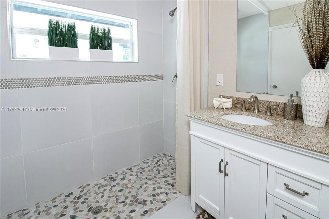 FOREST RIDGE PARK - Residential Lease