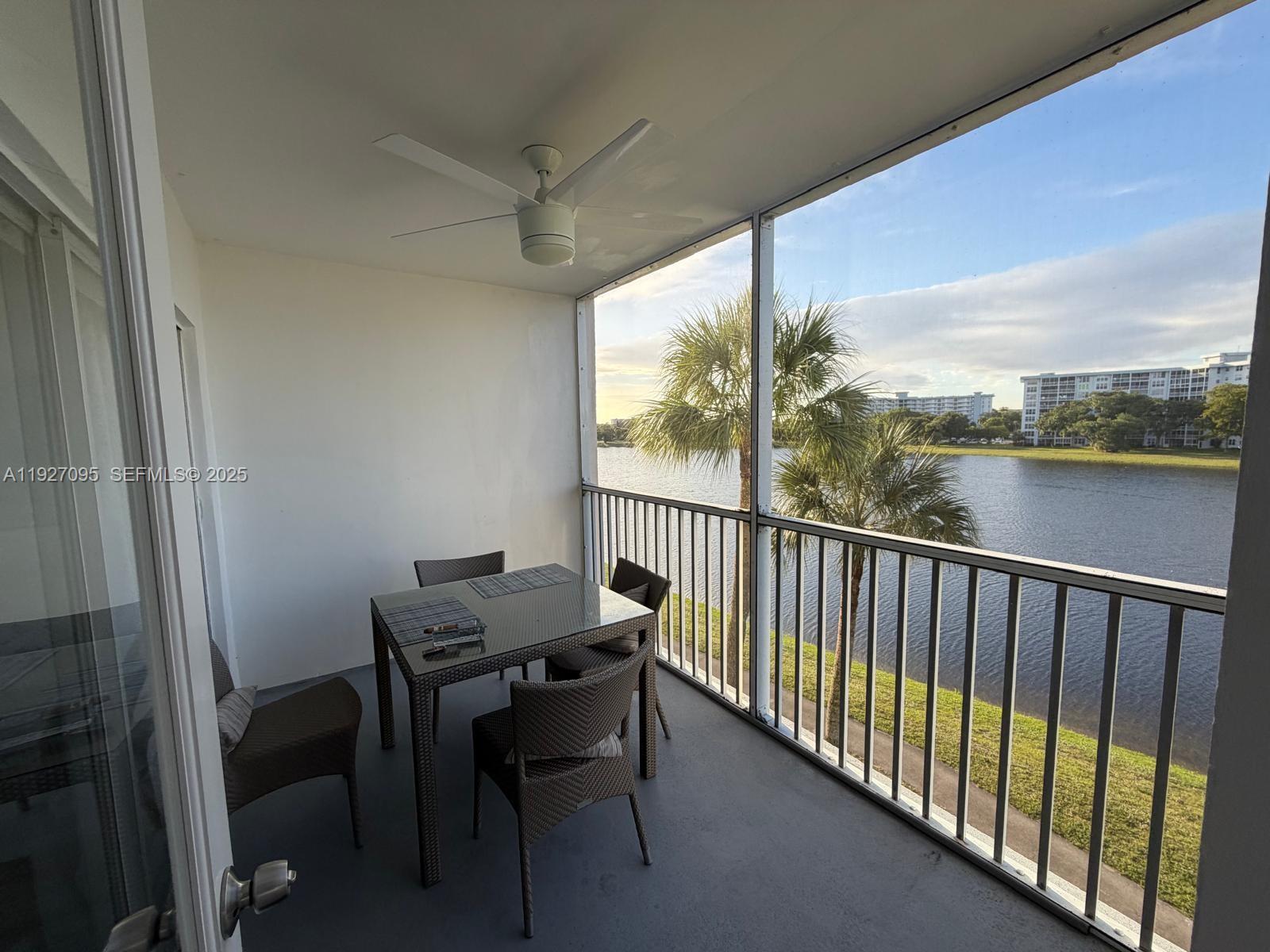 NO 7 PALM-AIRE COUNTRY CL - Residential