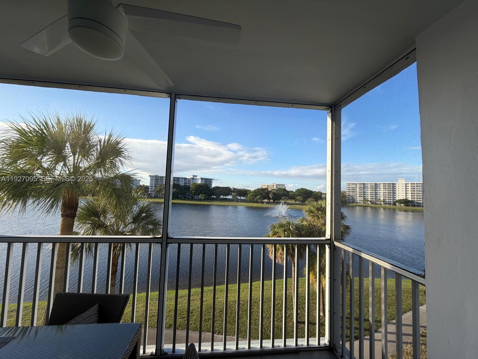 NO 7 PALM-AIRE COUNTRY CL - Residential