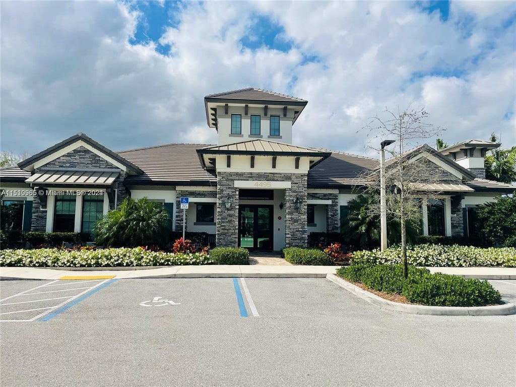 Photo of 4815 Indio Trl #4815, Lake Worth, FL 33467 (MLS # A11510965)