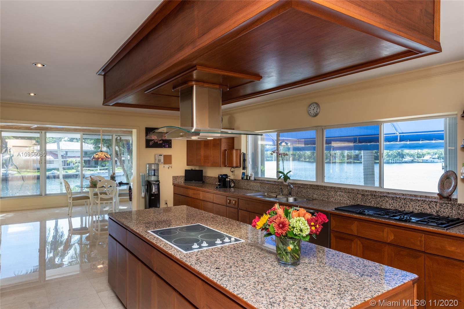 GABLES ESTATES NO 2 - Residential