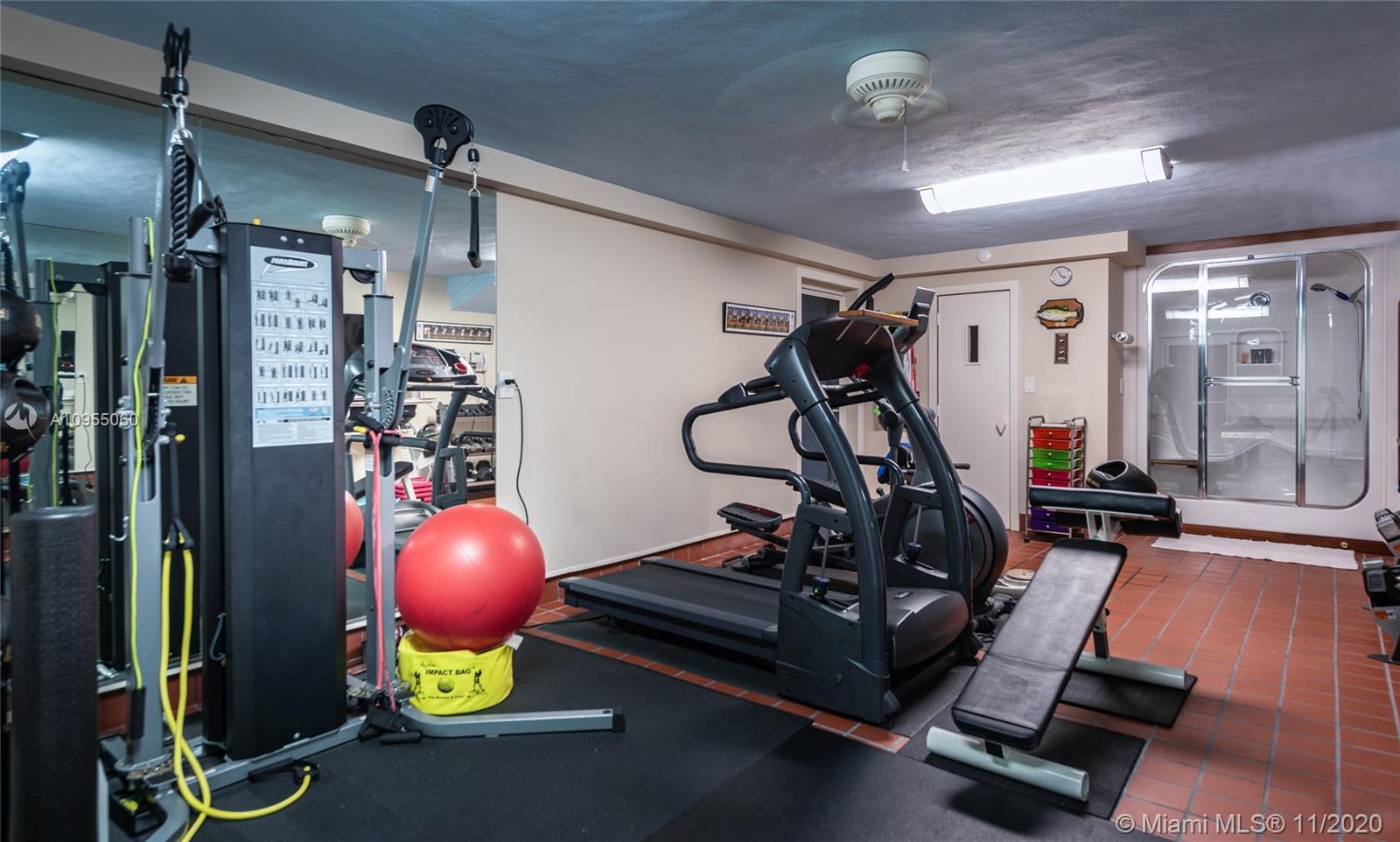 GABLES ESTATES NO 2 - Residential