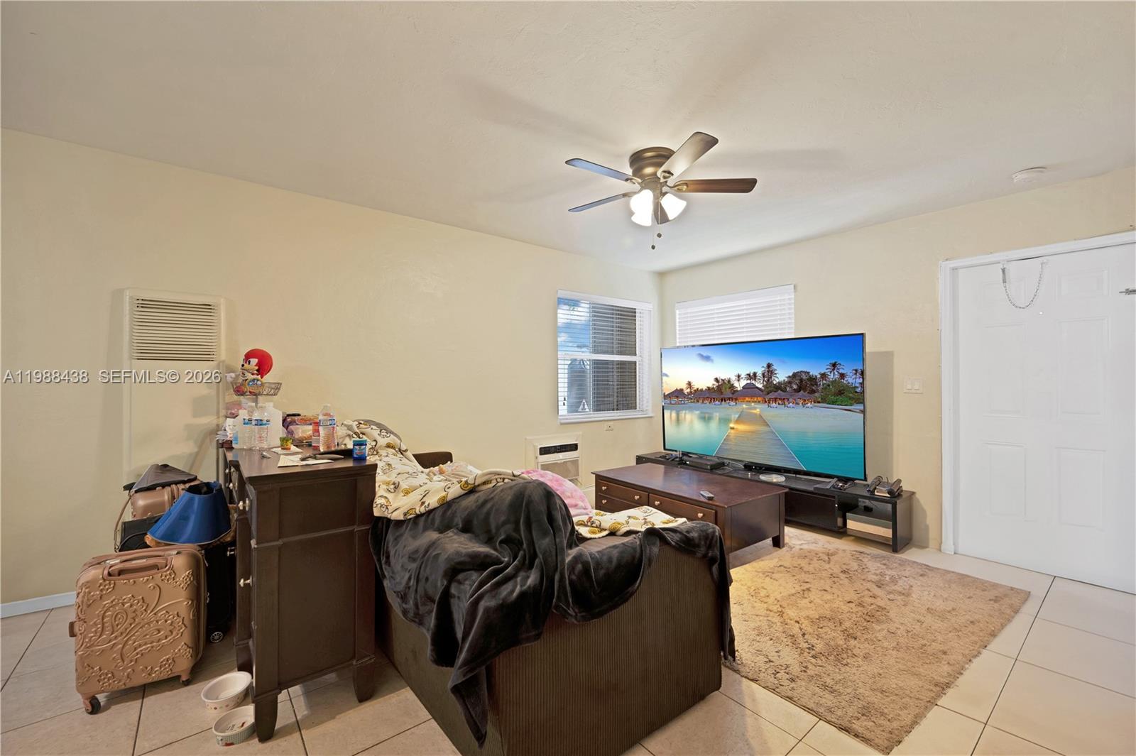 HOLLYWOOD LAWNS - Residential Income