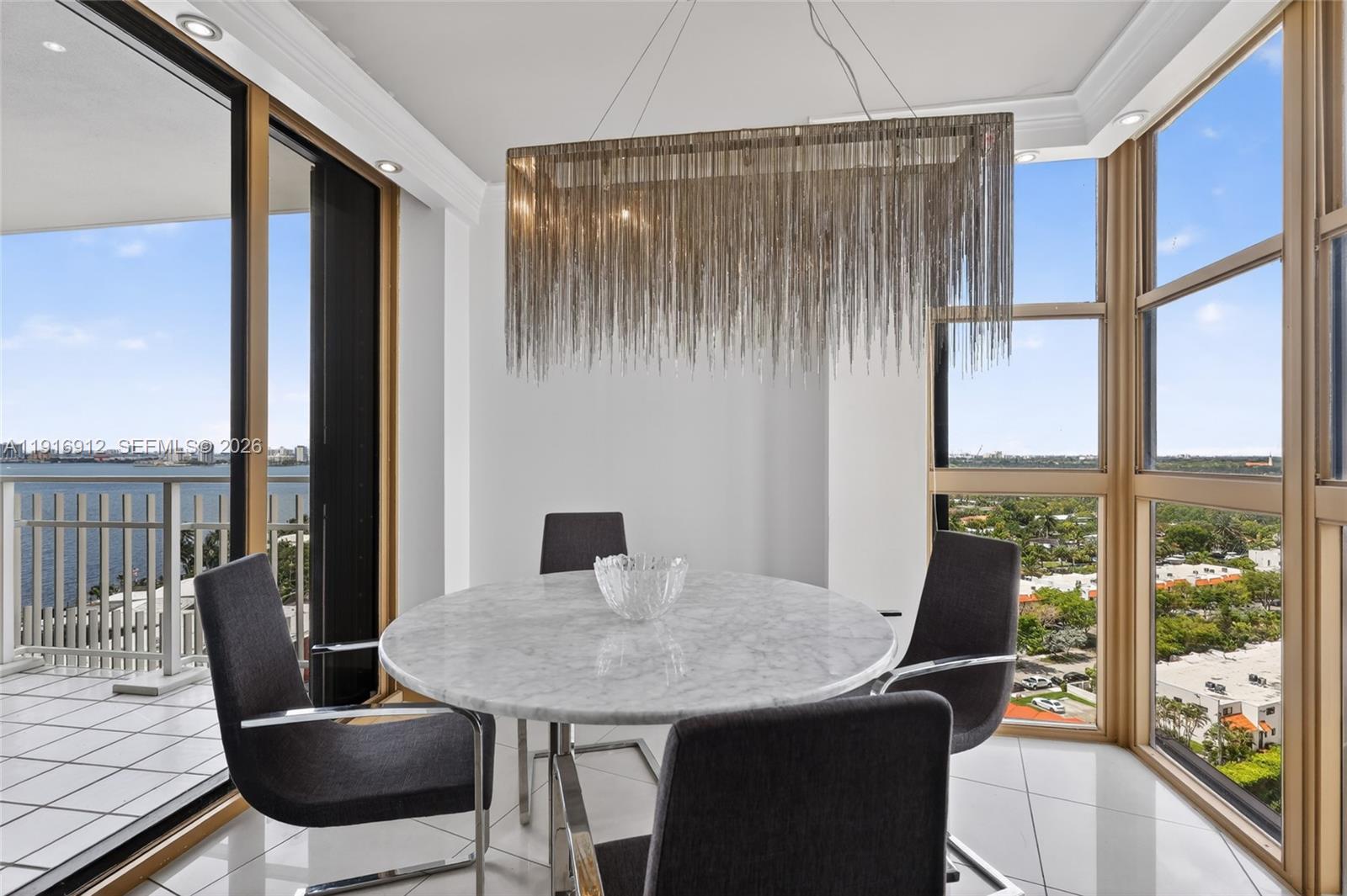 4000 Towerside Ter 1612