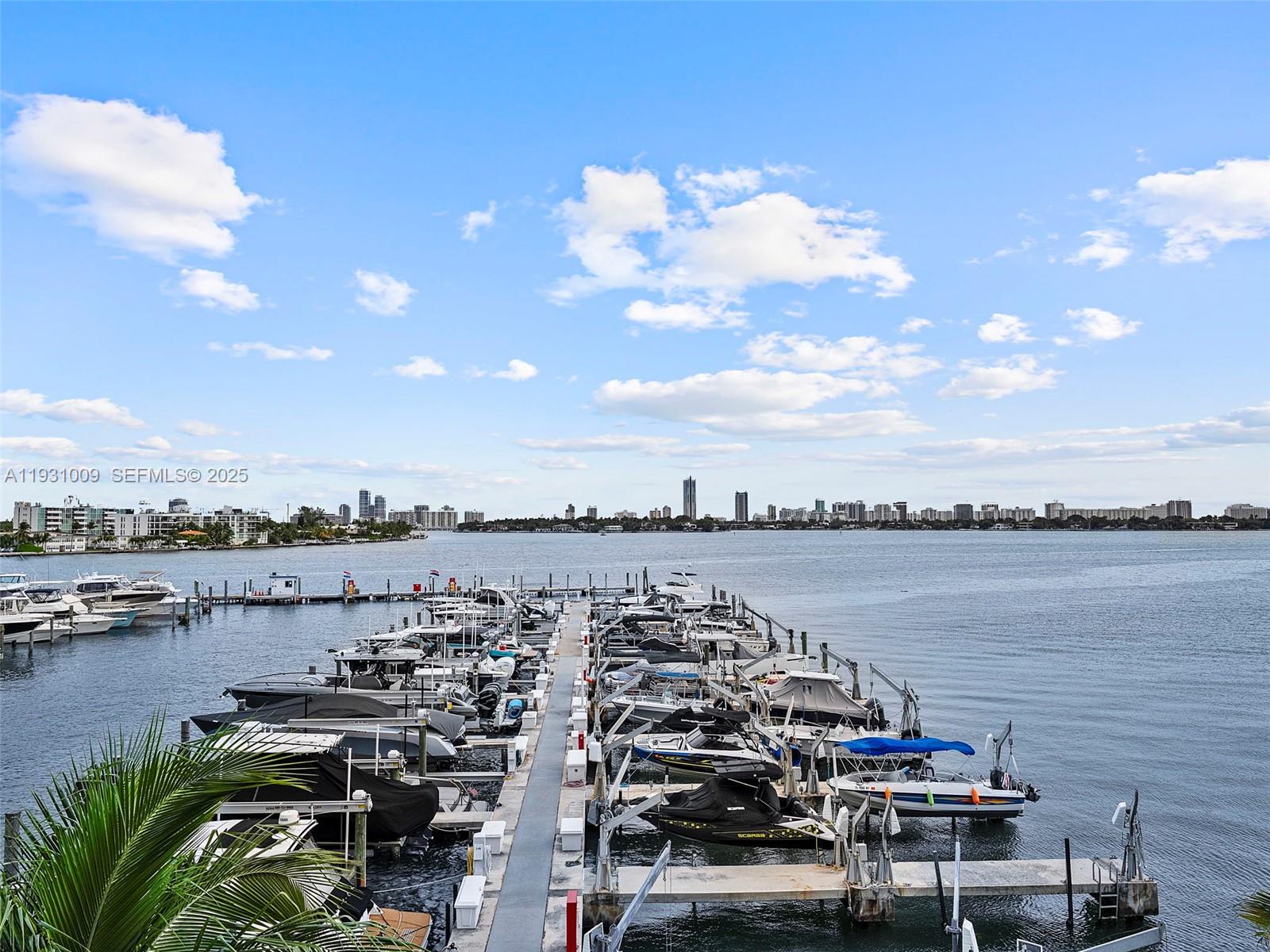 THE GRANDVIEW PALACE COND - Residential