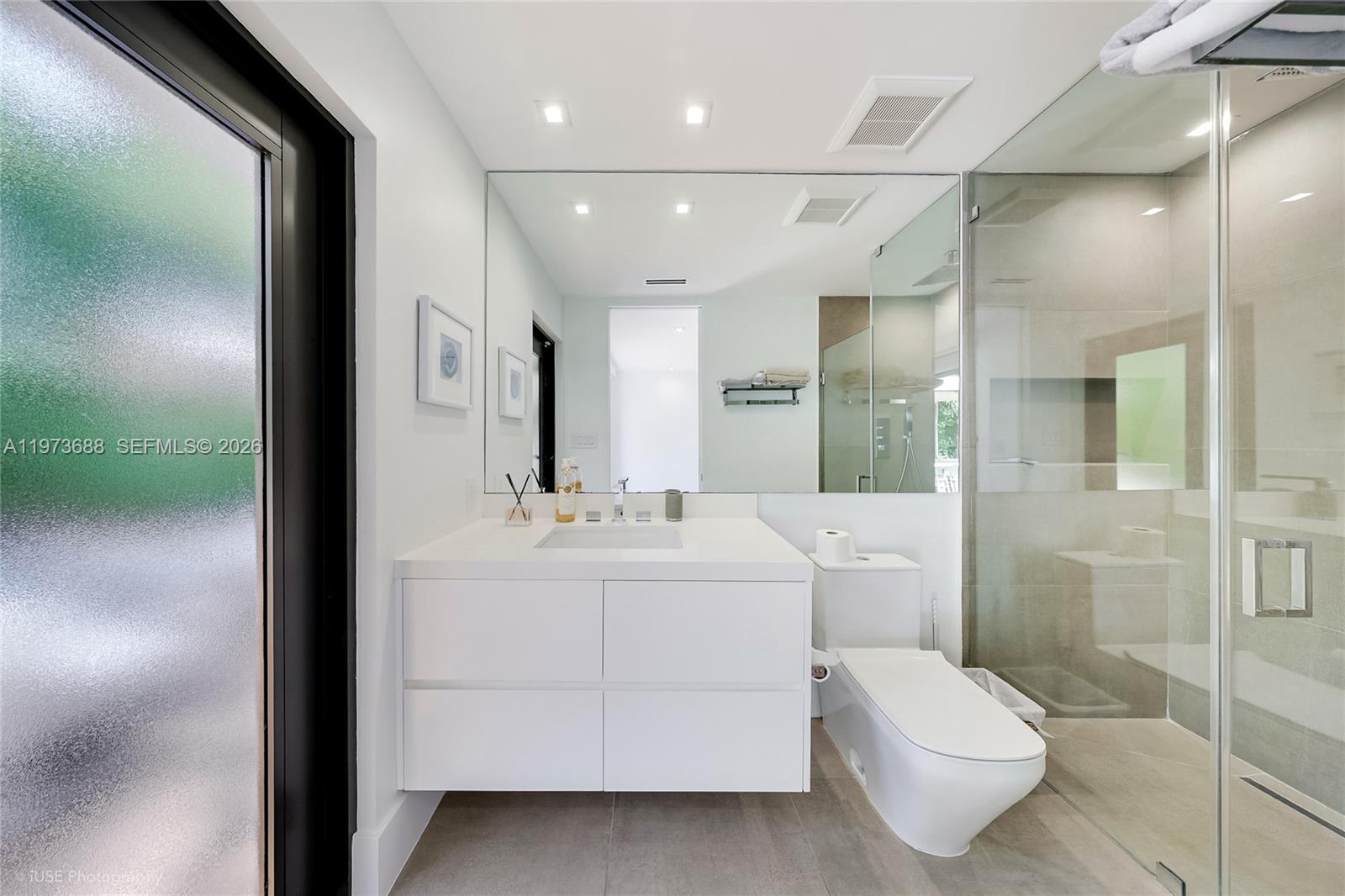 SUNSET ISLANDS-ISLAND NO - Residential