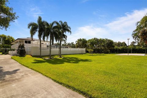 A home in Plantation