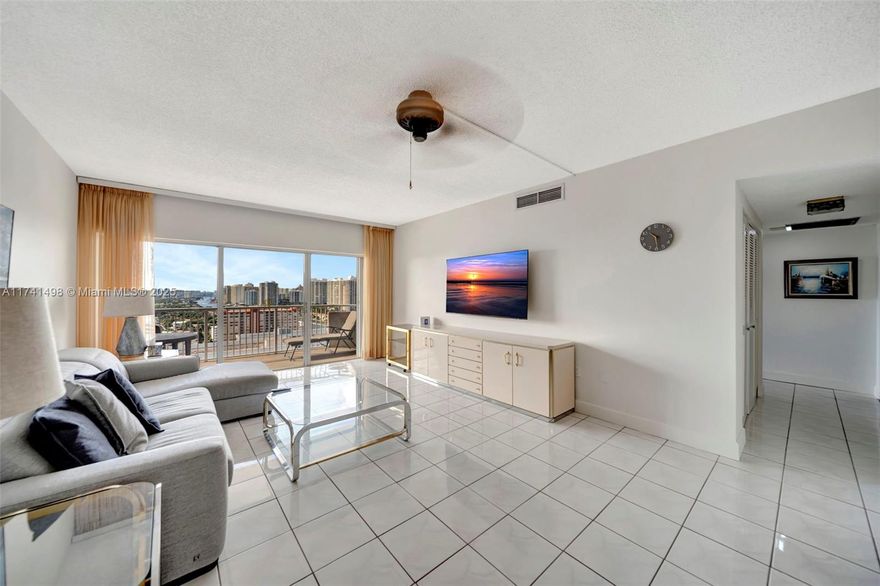 Stunning 2-Bedroom, 2-Bathroom High-Floor Unit with Southern Exposure, Offering Magnificent Ocean and Intracoastal Views.

This exceptional residence features a comprehensive maintenance package that includes air conditioning, cable, water, and local telephone service. The upscale complex boasts an array of premium amenities, including two swimming pools, private beach access, two state-of-the-art fitness centers, on-site restaurants, a snack bar, a mini-mart, a beauty salon, a courtesy shuttle, and tennis courts.

Enjoy breathtaking panoramic views from the private balcony. Priced for a quick sale—an outstanding opportunity!