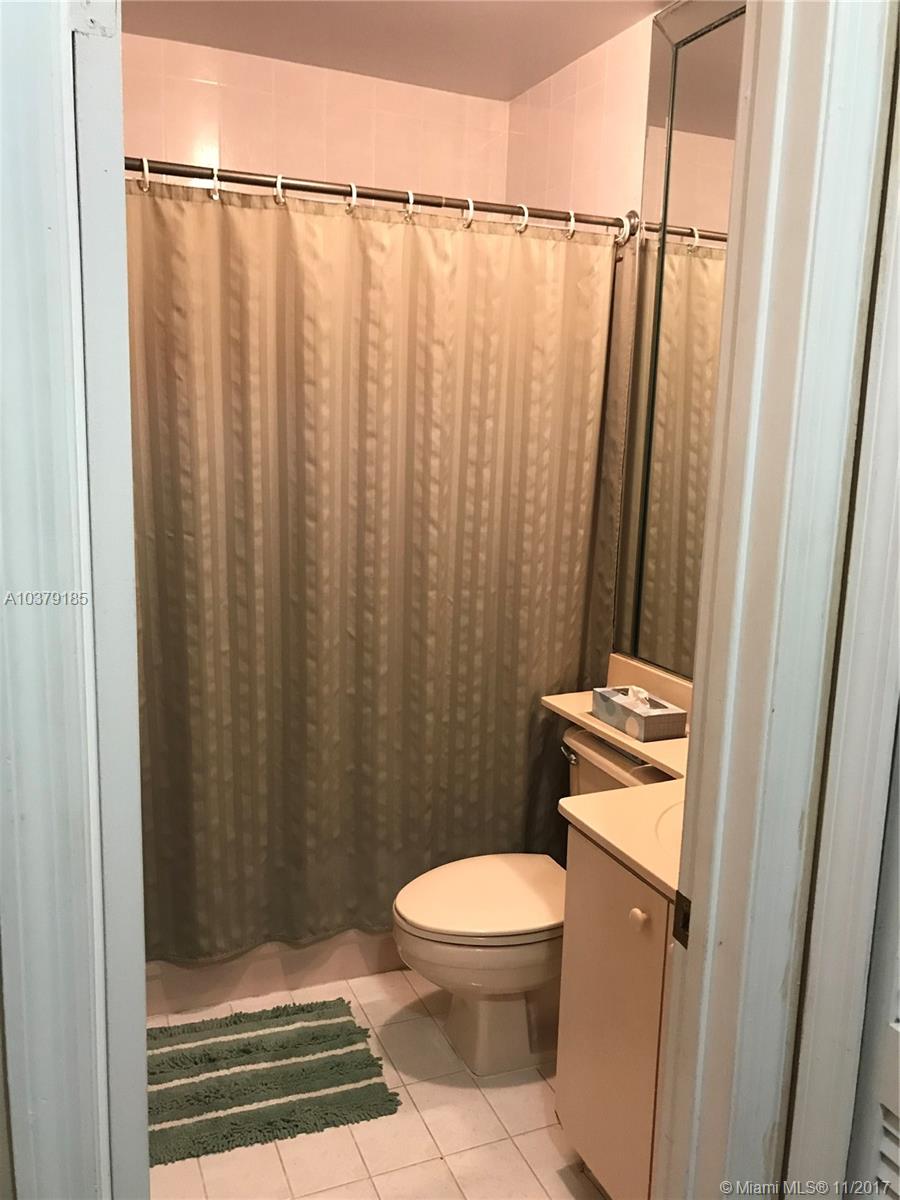 WEST PALM GARDENS 1ST ADD - Residential