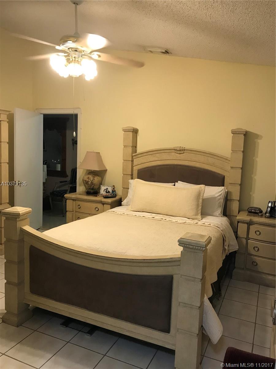 WEST PALM GARDENS 1ST ADD - Residential