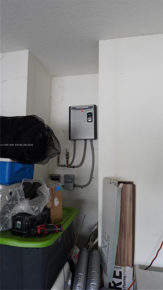 HERITAGE ESTATES - Residential