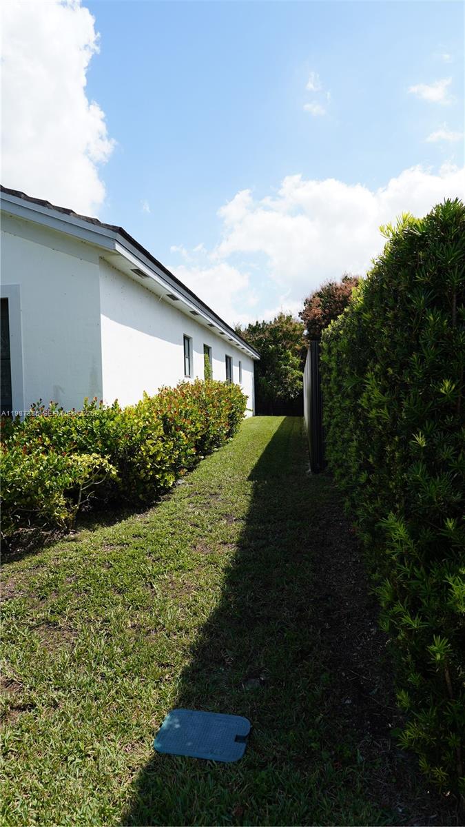 HERITAGE ESTATES - Residential