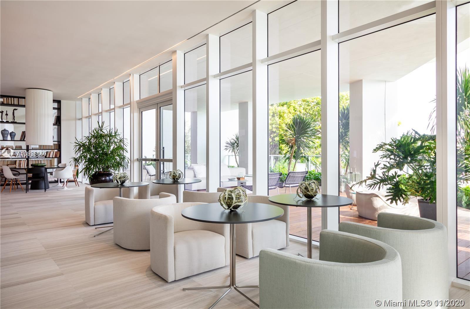 Ritz Carlton Residences - Residential