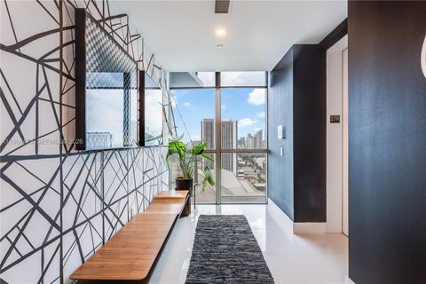 1100 Biscayne Blvd 2708 Miami FL 33132