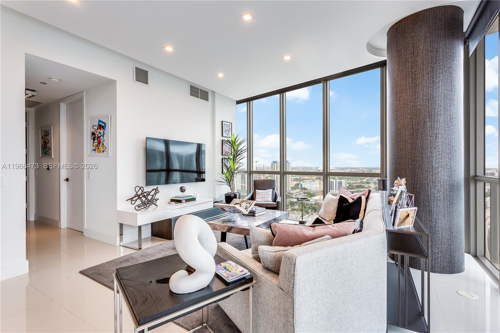 MARQUIS CONDO - Residential Lease