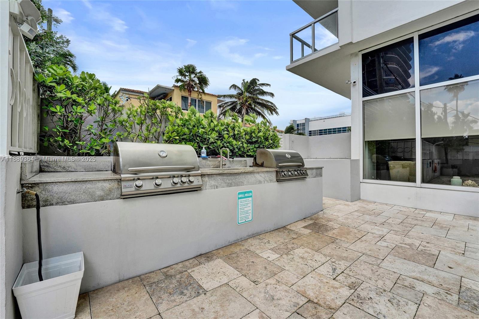SEASONS CONDO - Residential Lease
