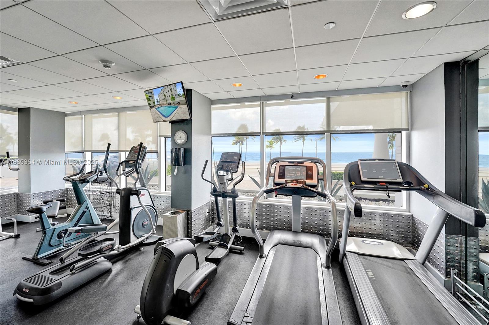 SEASONS CONDO - Residential Lease