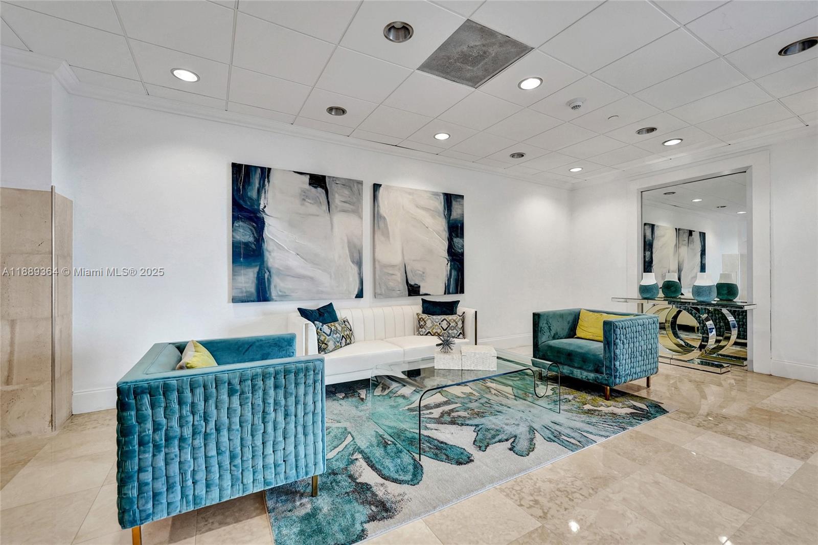 SEASONS CONDO - Residential Lease