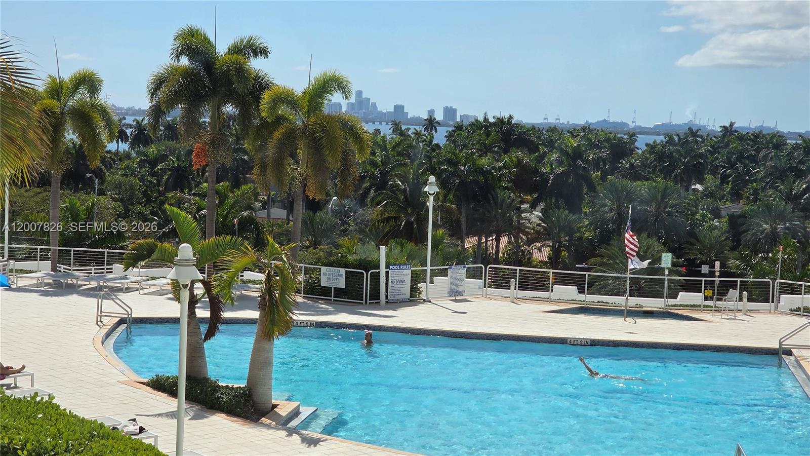 360 CONDO A - Residential