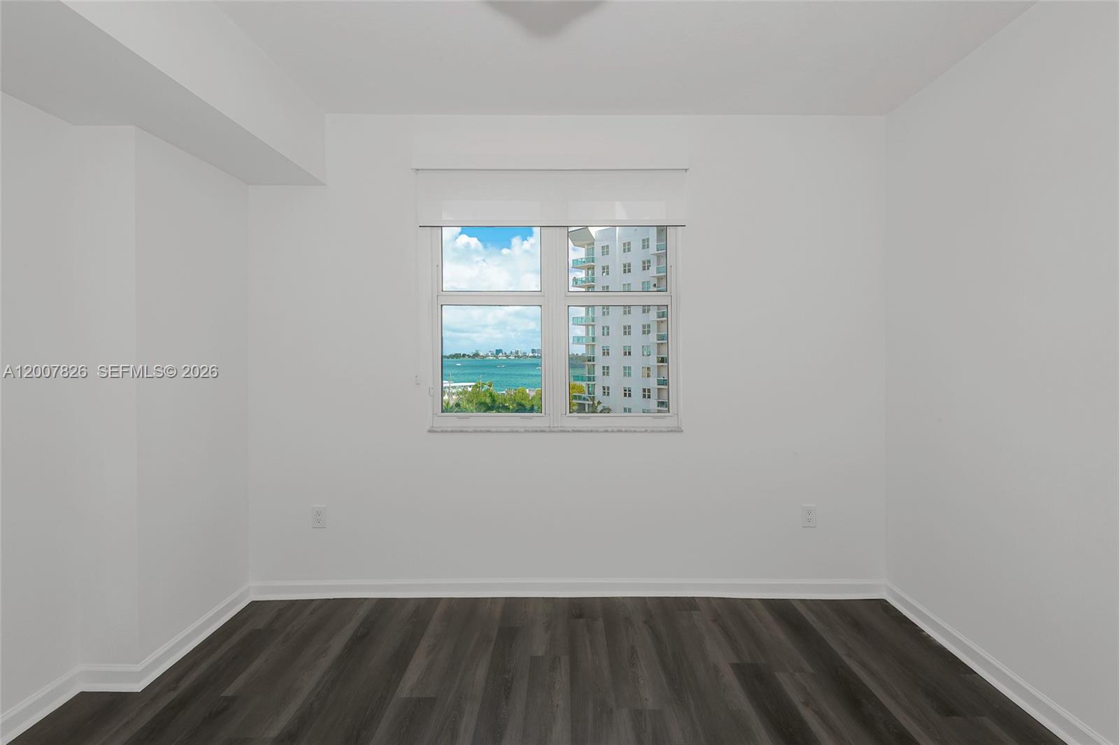360 CONDO A - Residential