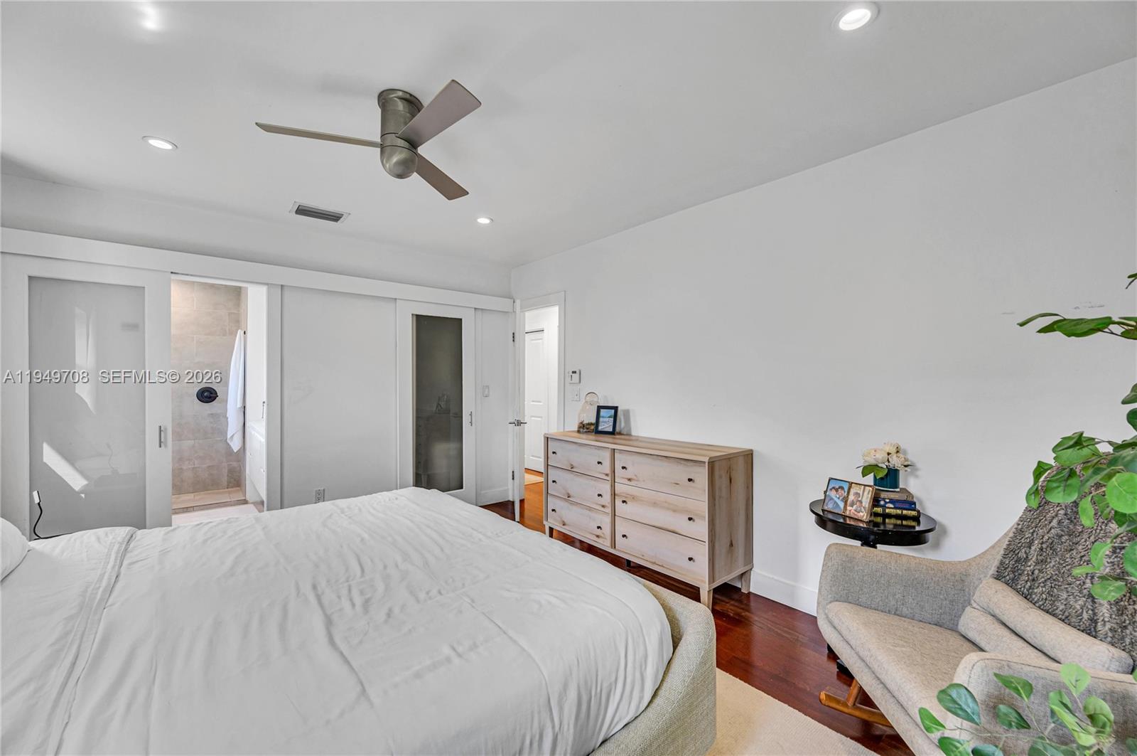 CORAL GABLES RIVIERA SEC - Residential