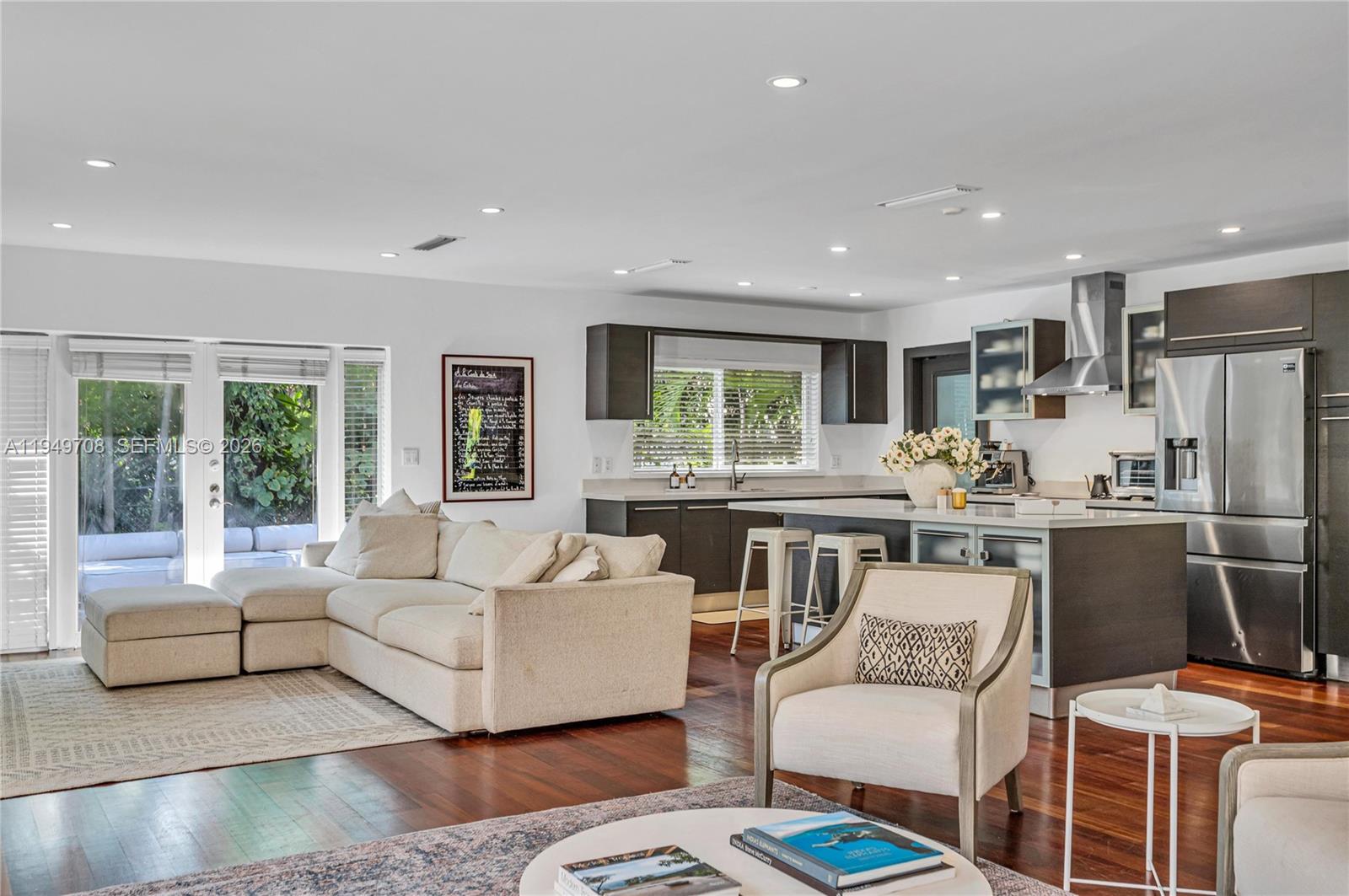 CORAL GABLES RIVIERA SEC - Residential