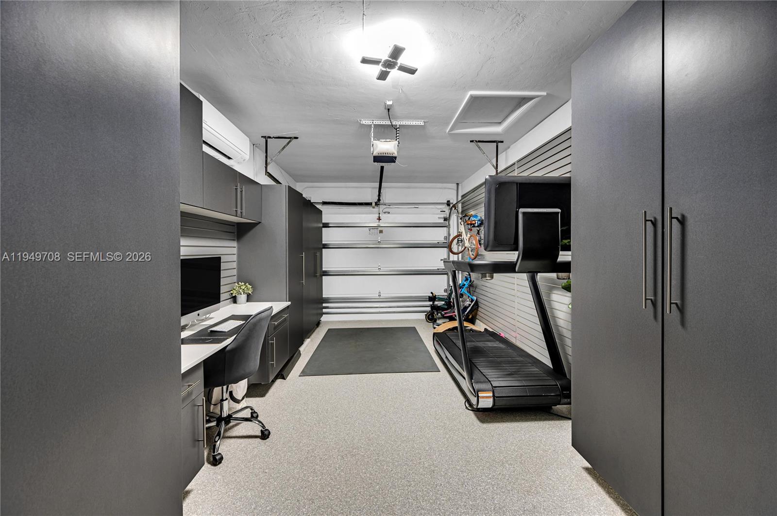 CORAL GABLES RIVIERA SEC - Residential