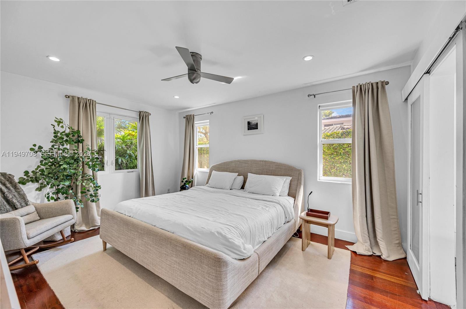 CORAL GABLES RIVIERA SEC - Residential