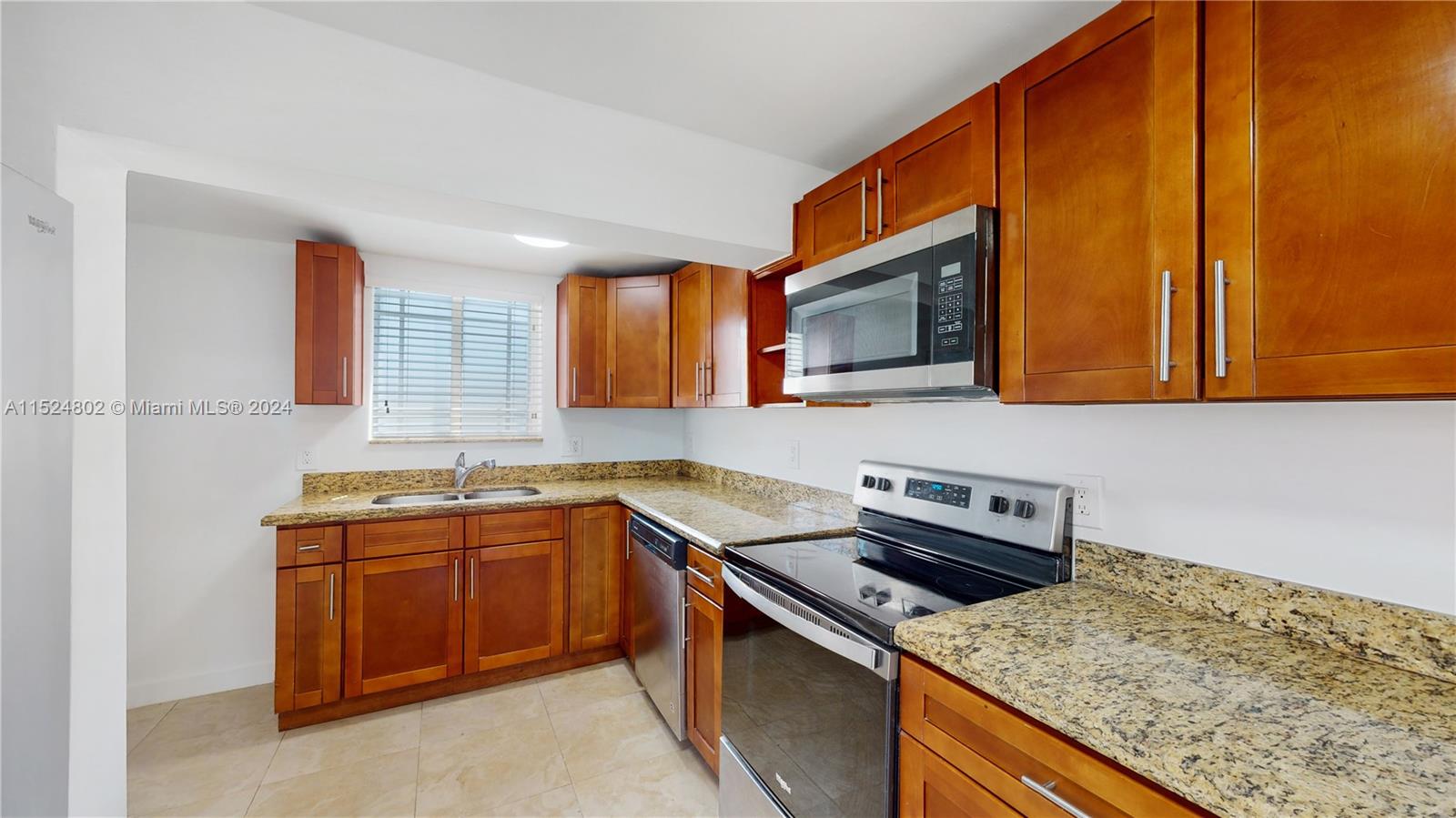 THE PINES - Residential Income