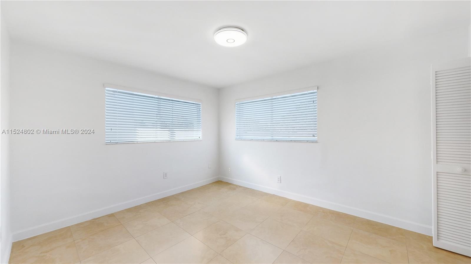 THE PINES - Residential Income