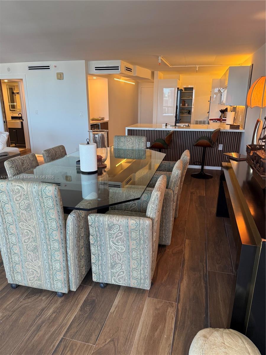 VENETIA CONDO - Residential Lease