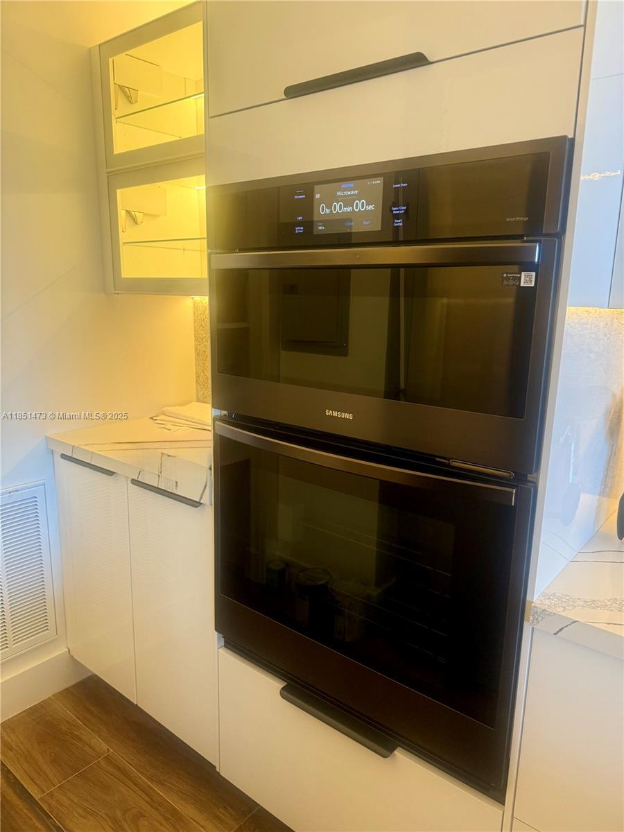 VENETIA CONDO - Residential Lease