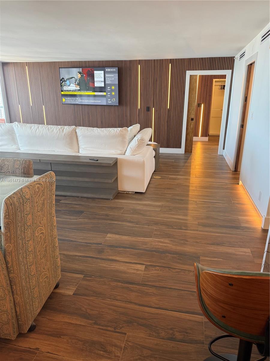 VENETIA CONDO - Residential Lease