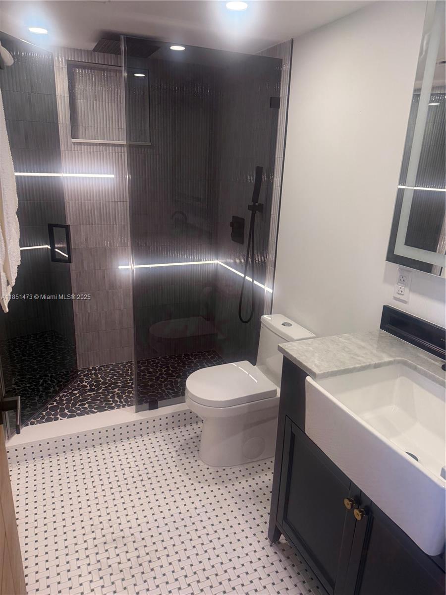 VENETIA CONDO - Residential Lease