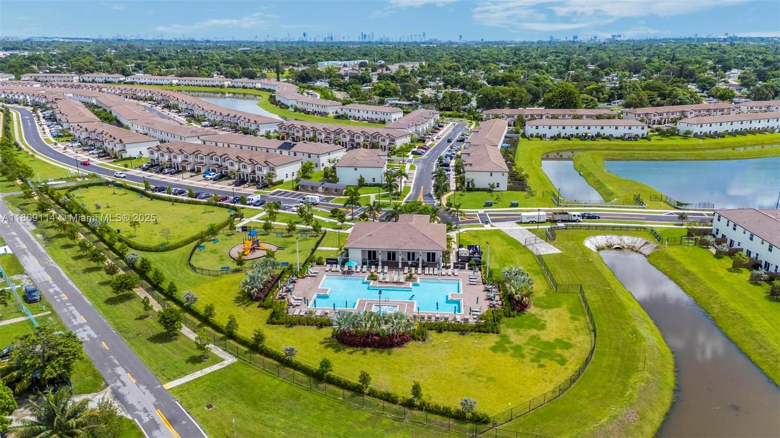 GOLF PARK SEC 1 - Residential