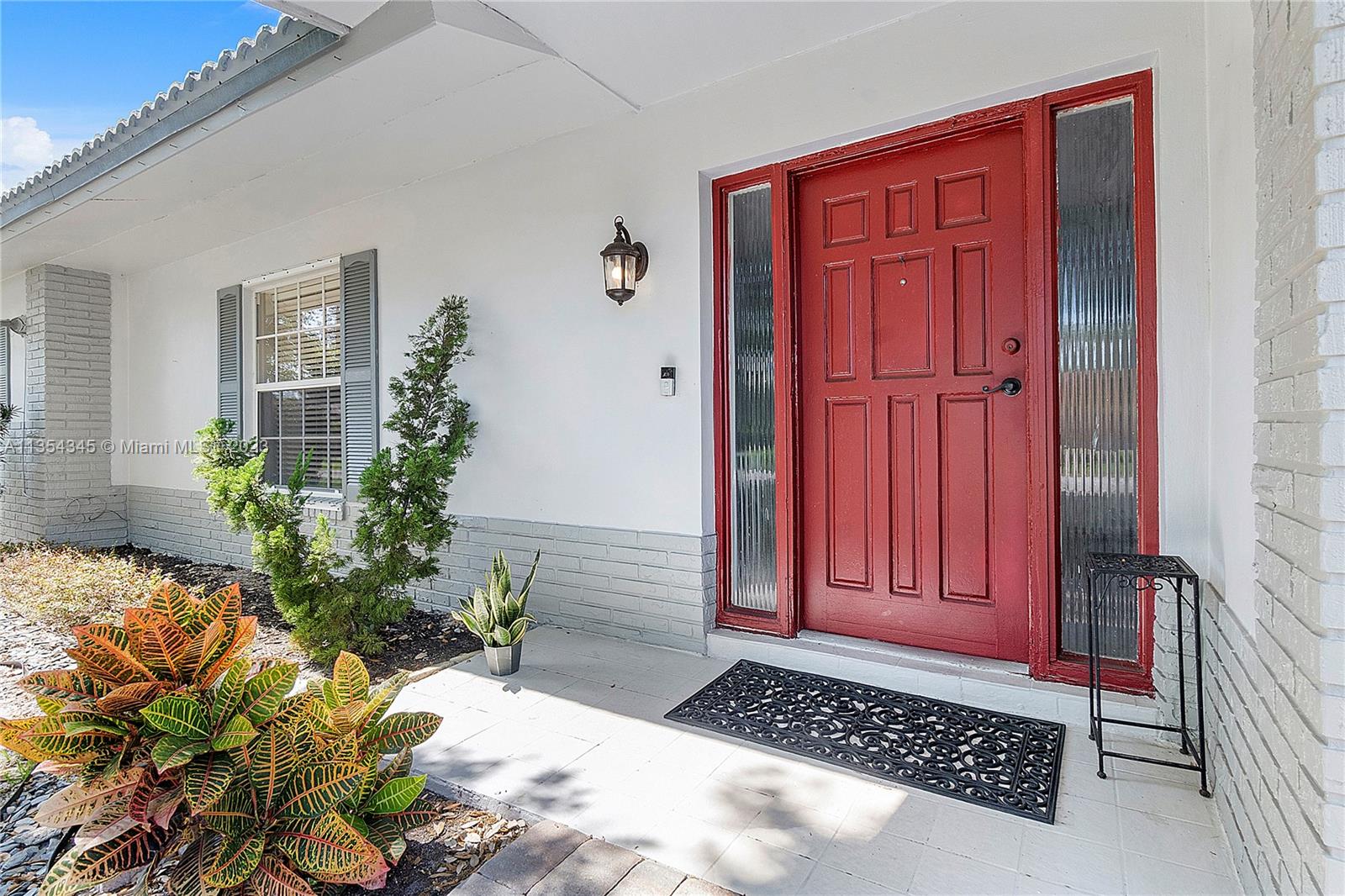 FOREST HILLS - Residential