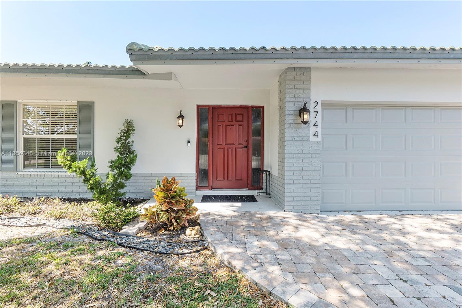 FOREST HILLS - Residential