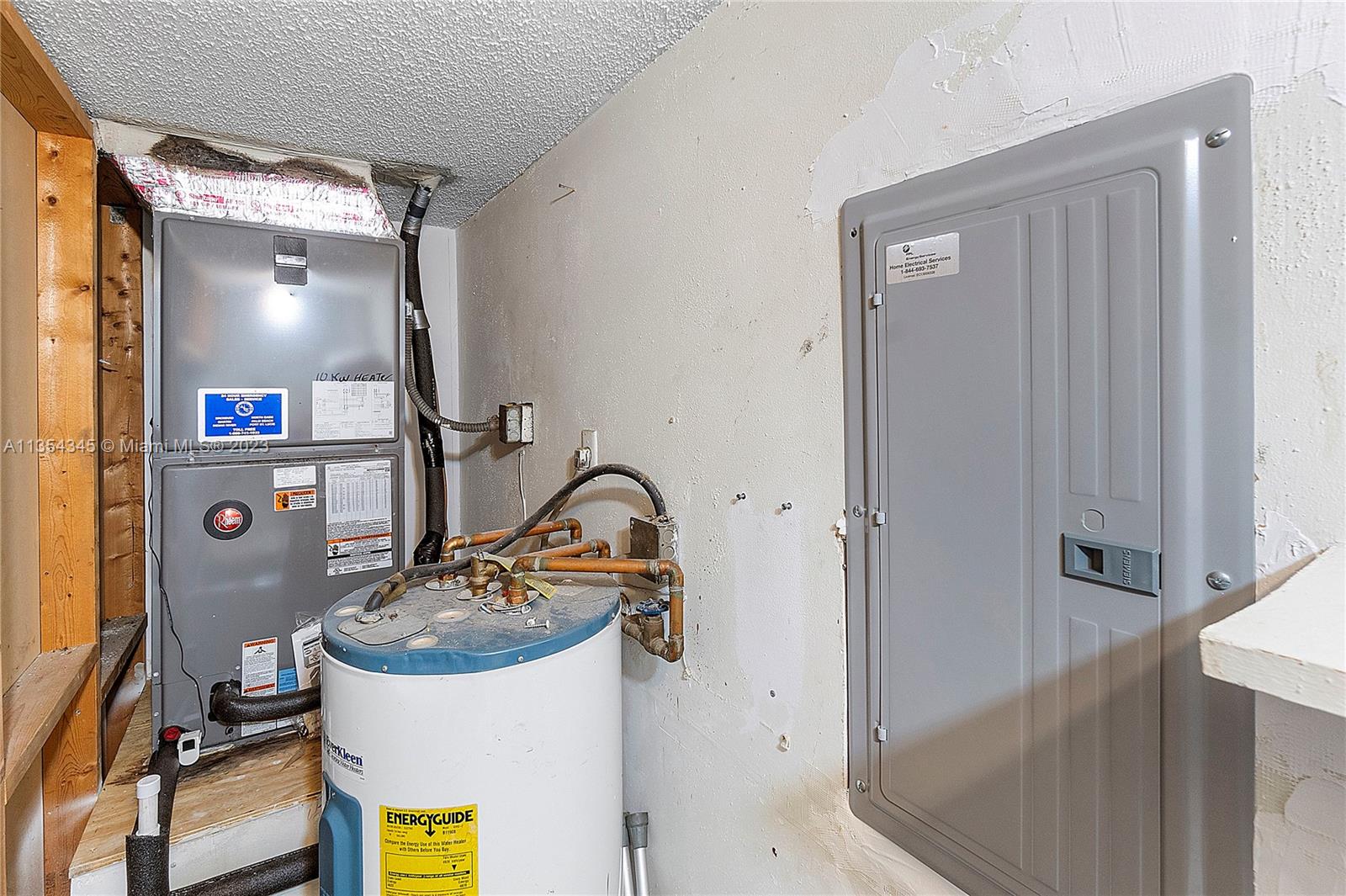 FOREST HILLS - Residential